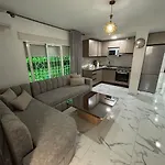 Evans Realty Ce Moderno Espacioso *