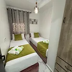 Evans Realty Ce Moderno Espacioso Lägenhet Fuengirola