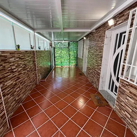 Evans Realty Ce Moderno Espacioso Fuengirola