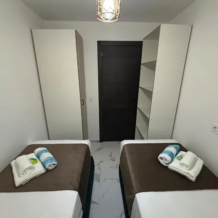 Evans Realty Ce Moderno Espacioso *