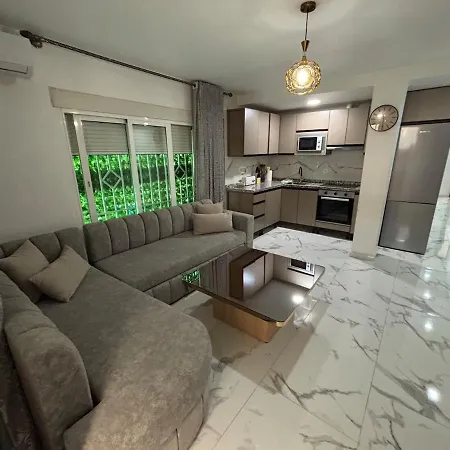 Evans Realty Ce Moderno Espacioso *