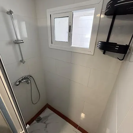 Evans Realty Ce Moderno Espacioso * פואנגירולה