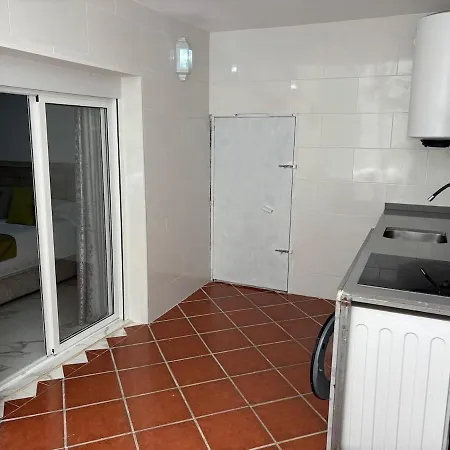 Evans Realty Ce Moderno Espacioso