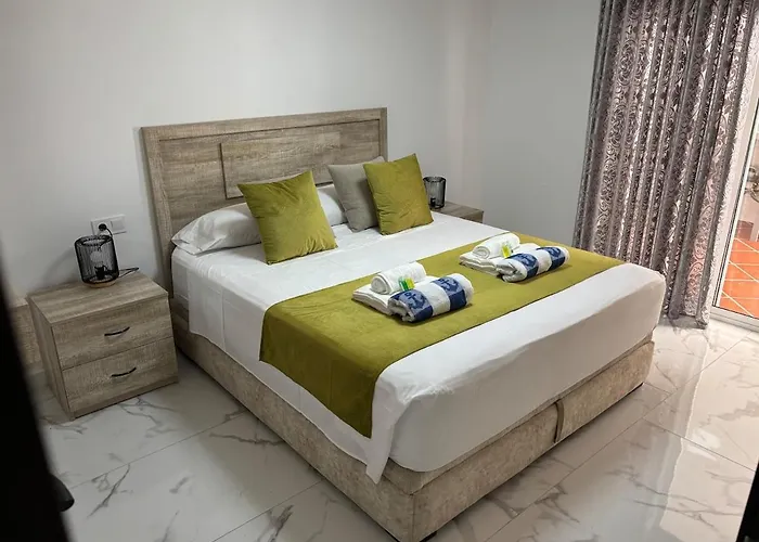 Apartment Evans Realty Ce Moderno Espacioso *