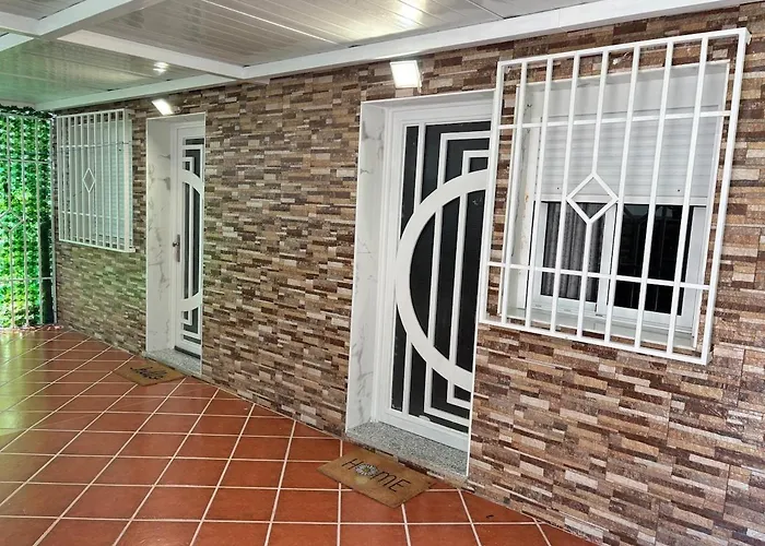 Evans Realty Ce Moderno Espacioso Fuengirola