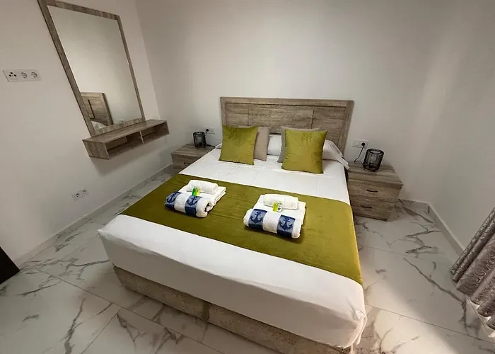 Apartment Evans Realty Ce Moderno Espacioso *