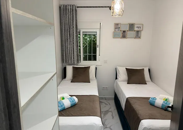 Evans Realty Ce Moderno Espacioso *